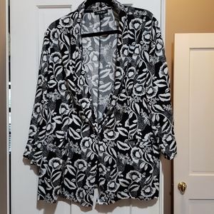 Roz & Ali summer blazer